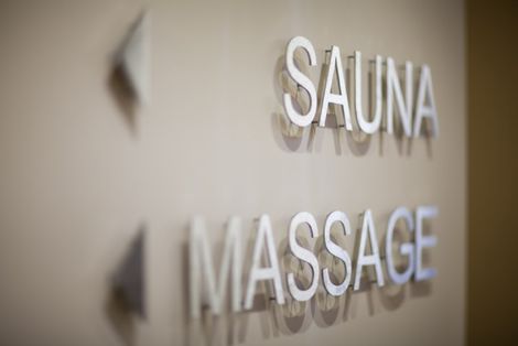 Sauna & Massage